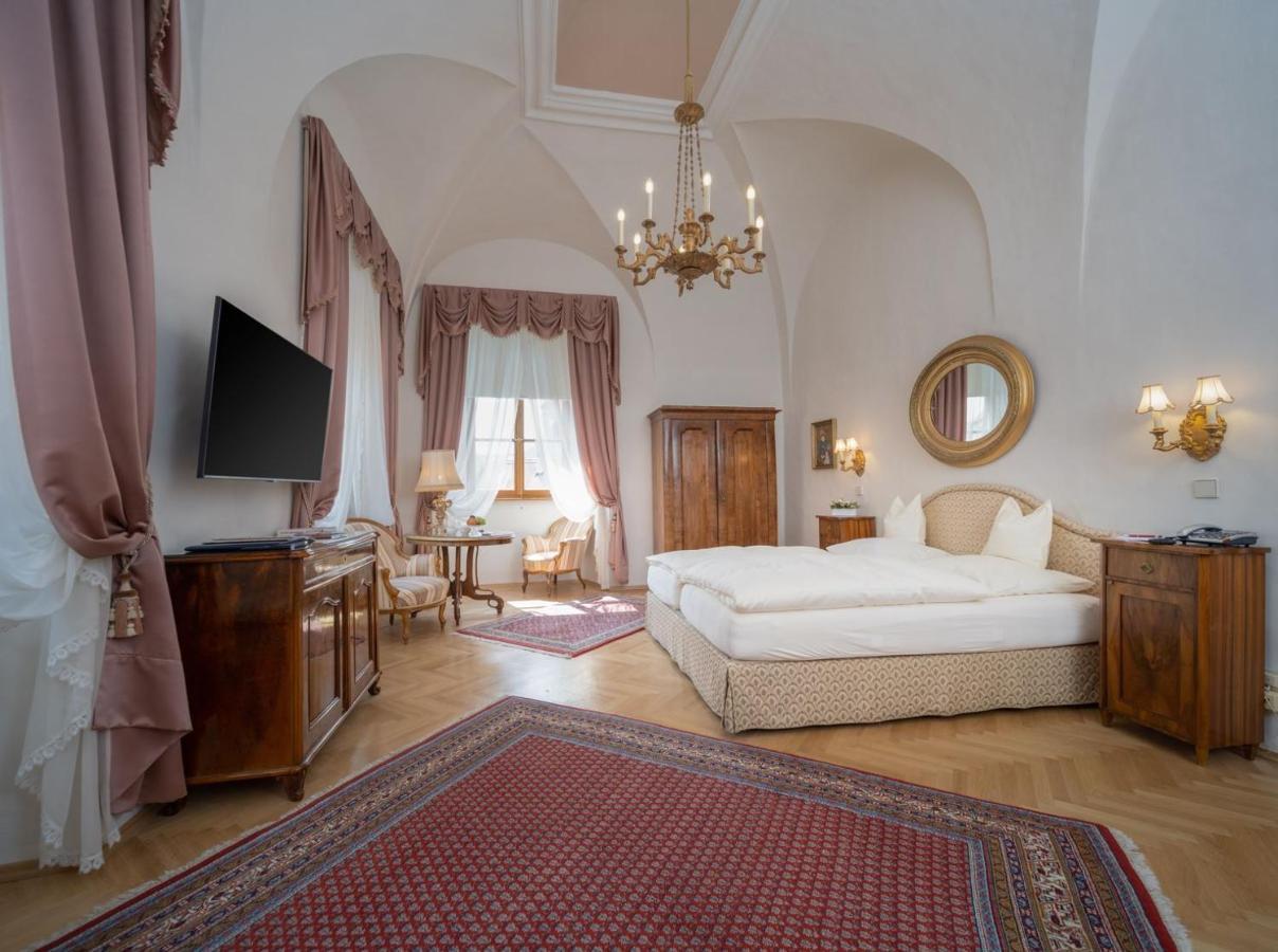 Hotel Schloss Durnstein Exteriör bild
